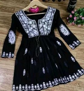 Elegant Chickankari Black Embroidered Kurta