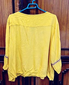 Denim JEANS &amp; CASUALS Yellow Embroidered Top