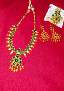 Traditional Jewellery Set
