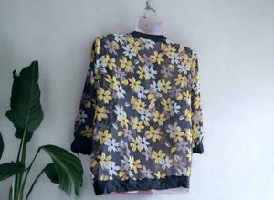 Floral Print Full Zip Fashion Top