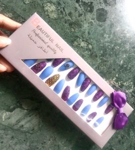 Press-On Nail Set