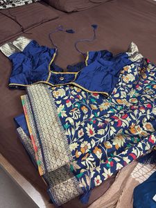 Blue Saree With Blouse