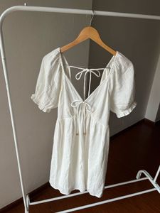 NEW LOOK Off White Crinkle-Cotton Frill Mini Dress
