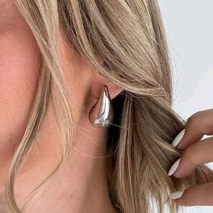 Luna Tear Drop Silver Statement Earrings🤍