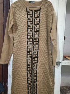 woollen long kurti 42 and 44 dono buy kar sakte ha