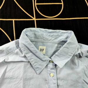 2 Gap Shirts Combo