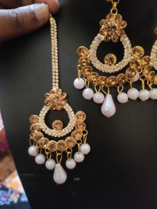 new stone earrings+mangtika Set