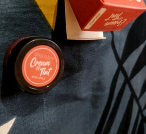 Swiss Beauty Lip And Cheek Tint (Red)