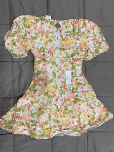 Forever New - Noelle Diamond BackNWTMini Dress