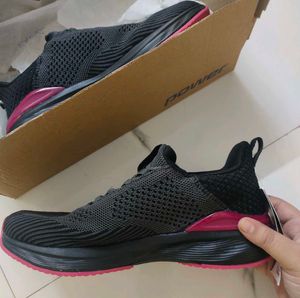Power Women Lace-up Walking Shoes