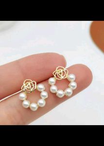 Pearl & Gold Flower Earrings