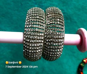 Bangles set