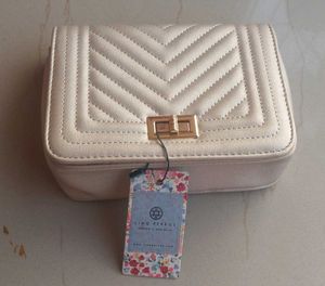 Lino perros gold toned quilted sling Bag