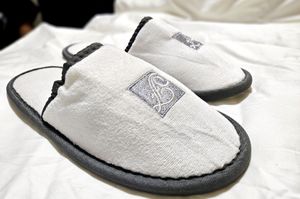 Price Drop Farimont Slipper