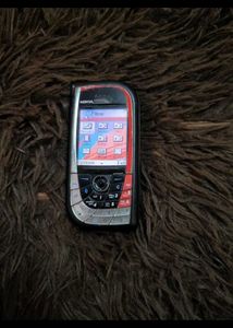 Nokia 7610