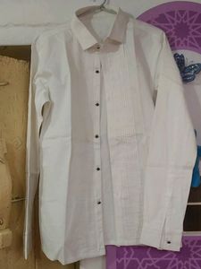 men white shirt