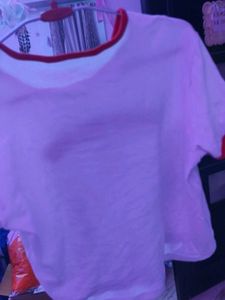 White Tee (Enjoy The Now )