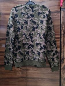 Zara Camo Print Sweater