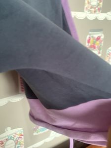 This Crop Top Is From Skechers And The Size Is S This Top Has Not Been Used Much And Is In A Very Good Condition