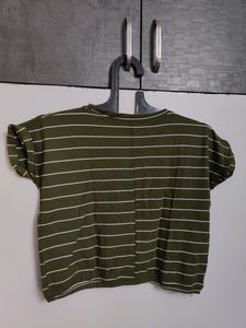 Green Colour Crop Top For Girls