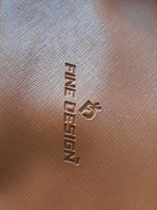 (No flaws at all 😀) Slingbag