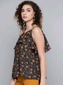 BLACK PRINTED TOP