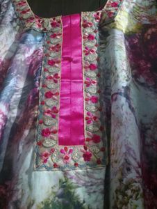 Floral Embroidered Kurta Set