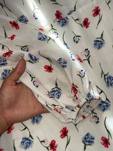 Dress Length- Maxi  Sleeves- Long Puff Sleeve It A