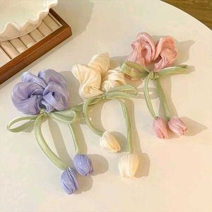 Tulip Scrunchie