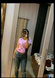 Ripped Knee Jean🍧🌹🌸