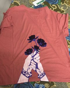 Delicate T-shirt - New with tags