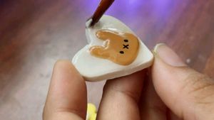 Clay Toy Which Has Magnet