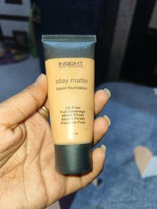 Insight Stay Mate Liquid Foundation