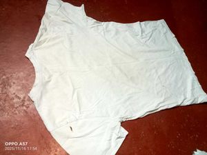 Astronauta Graphic Tee