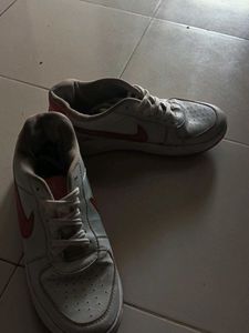 Nike Air Force 1 Sneakers