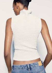 Zara Popcorn Top