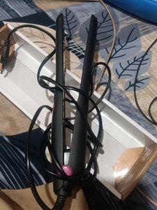 Hair Straightener - Gently Used