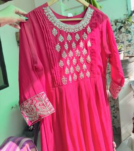 Pink Embroidered Anarkali Kurta