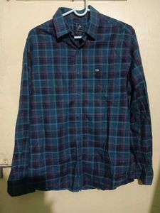 Arrow Plaid Button-Down Shirt