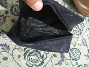 Vintage Leather toiletry travel bag