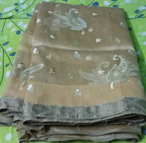 Net Saree With Blouses