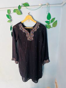 Simple Emrodry Kurta 🧡🧡