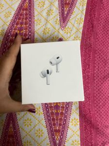🎧🤍✨Apple AirPods Pro (2nd Generation✨🤍🎧)