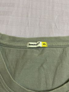 2 Tshirts XL Size For men!