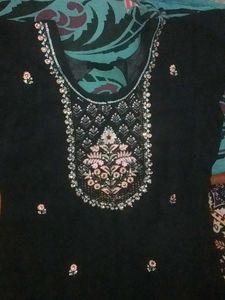 Black Suit With Chunni Or Pant