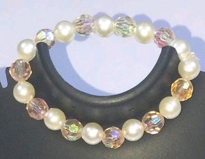 Braslate Acrylic  Pearl&#39;s golden white steachable