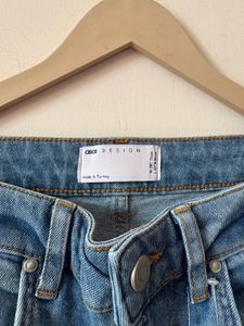 Distressed Denim Jeans