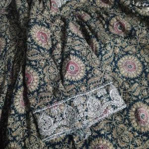 Naira Cut Kurti