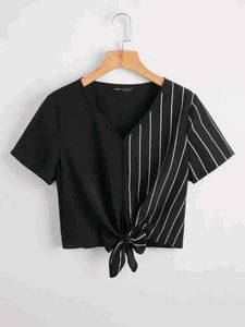 **Negotiable** Cute Black Crop Top
