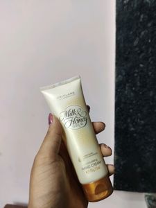 Oriflame Milk And Honey Gold Hand Cream